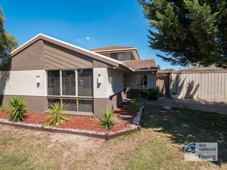 Second view of Homely house listing, 4 Hindmarsh Court, Cranbourne North VIC 3977