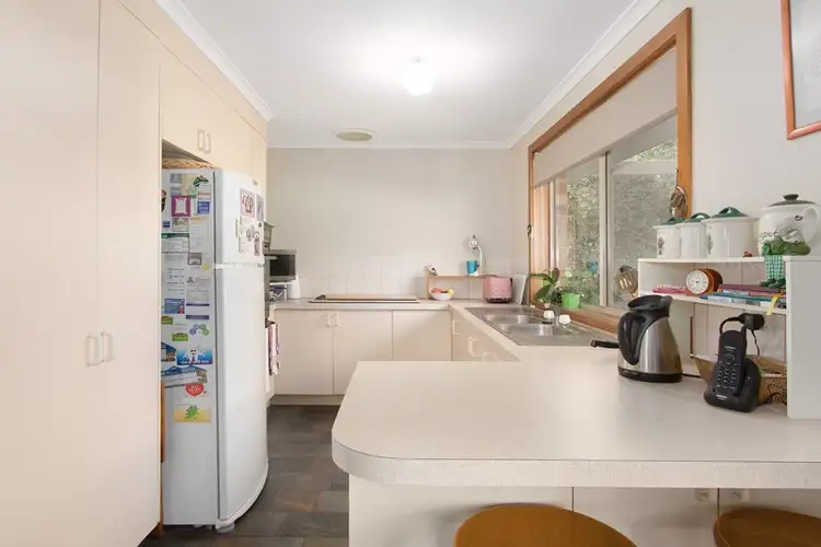 Second view of Homely house listing, 2 Phillips Court, Drouin VIC 3818
