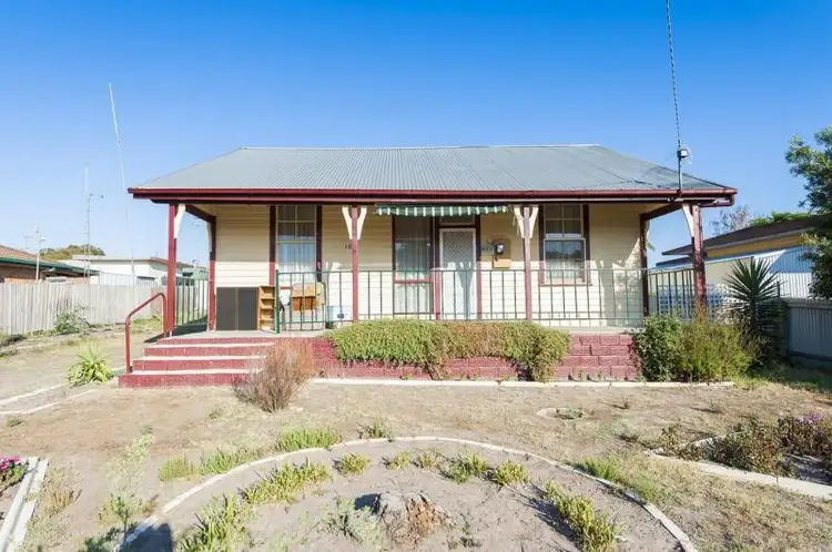 18 Mercer Street, Winchelsea VIC 3241