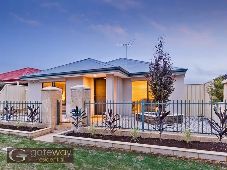 6 Pitta Corner, Success WA 6164