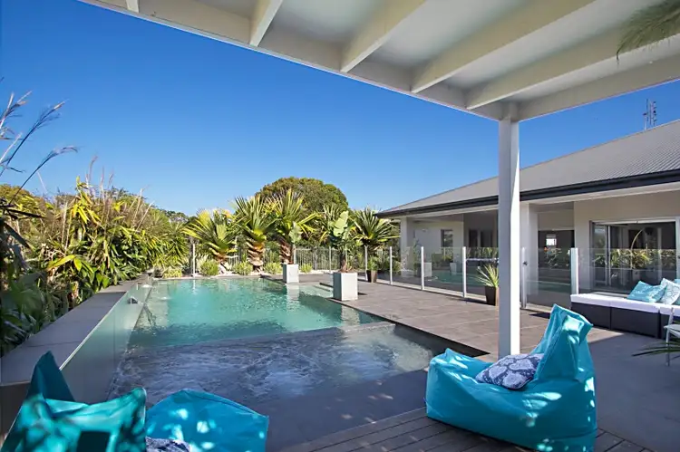 Main view of Homely house listing, 25 Sunnycrest Drive, Terranora NSW 2486
