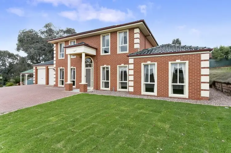 12 Ironbark Court, Kennington VIC 3550