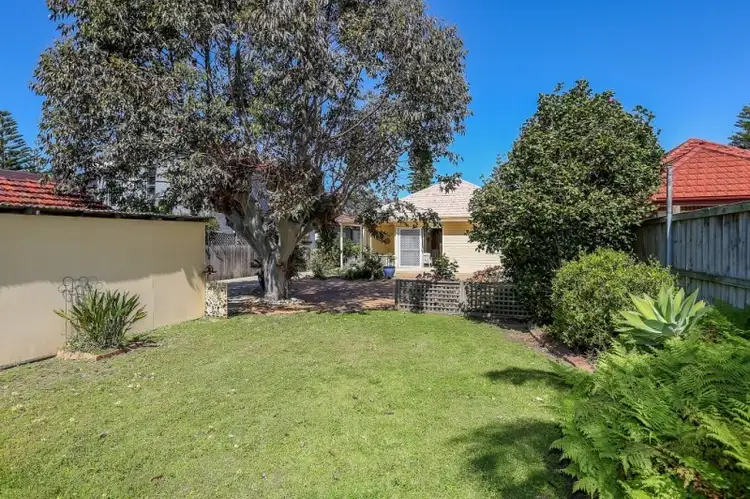 Second view of Homely house listing, 68 Parkway Avenue, Cooks Hill NSW 2300