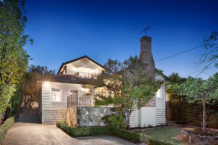 13 Box Hill Crescent