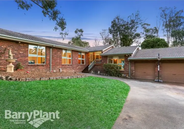 5 St Georges Avenue, Montrose VIC 3765