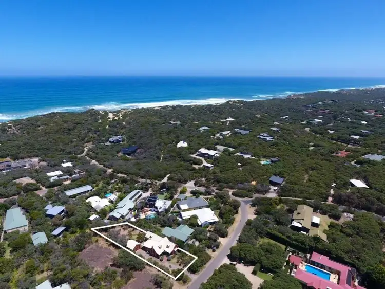 105 Avon Road, Rye VIC 3941