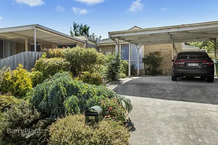 24B Howitt Court, Berwick VIC 3806
