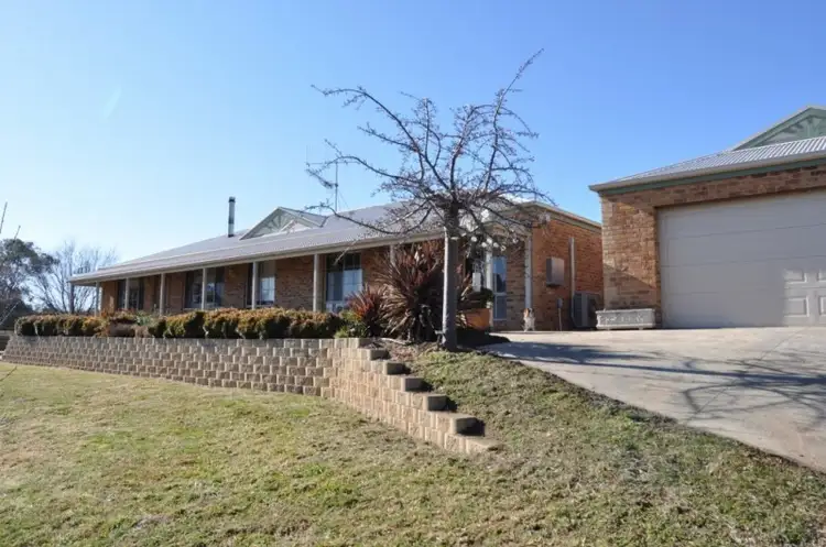 6A Kensington Place, Perthville NSW 2795