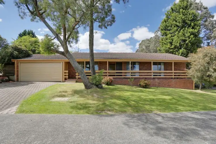 13/27 Central Avenue, Croydon South VIC 3136