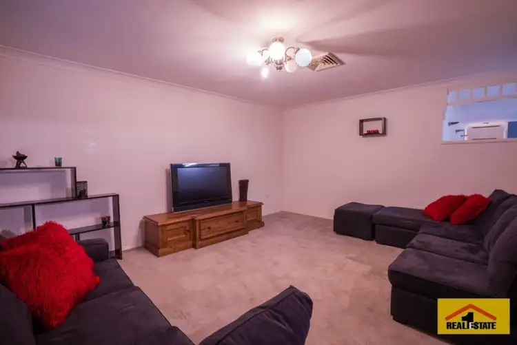 Third view of Homely house listing, 7 Powie Close, Claremont Meadows NSW 2747