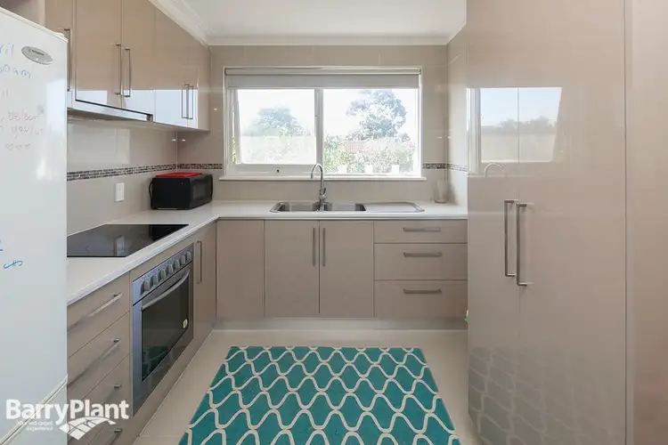 8/8 Edith Street, Dandenong VIC 3175