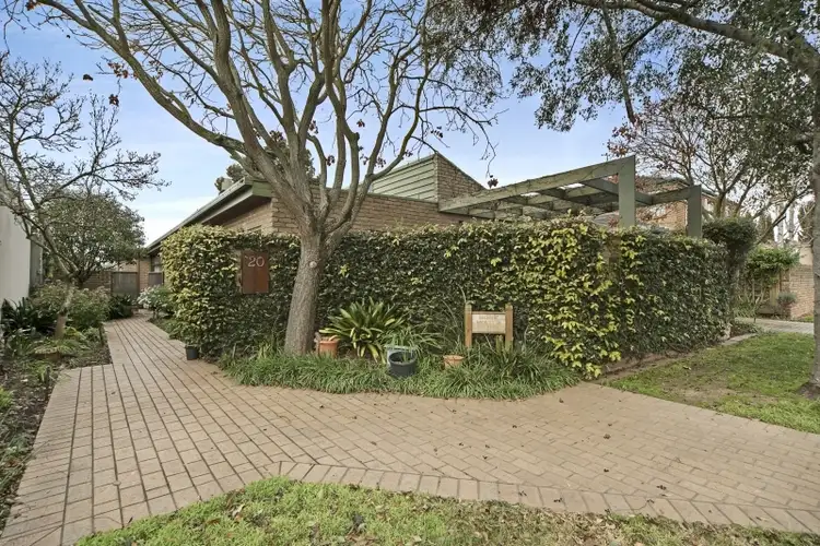 20 Alfred Street North, Lake Wendouree VIC 3350