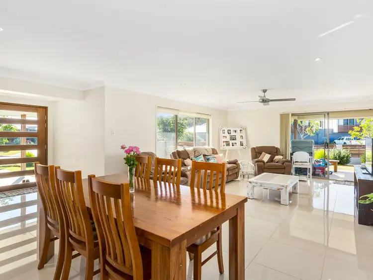Sixth view of Homely house listing, 7 Hassett Drive, Pottsville NSW 2489