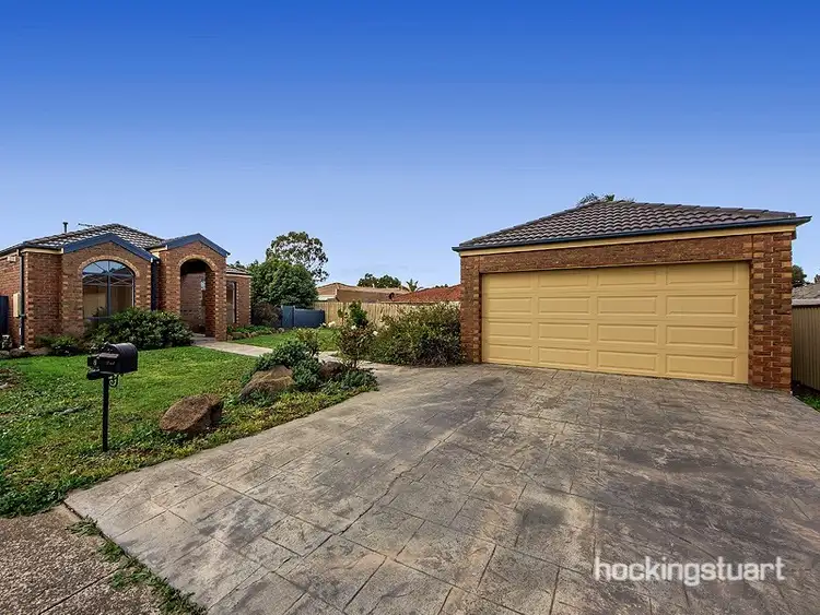 Second view of Homely house listing, 8 Dargo Place, Taylors Hill VIC 3037
