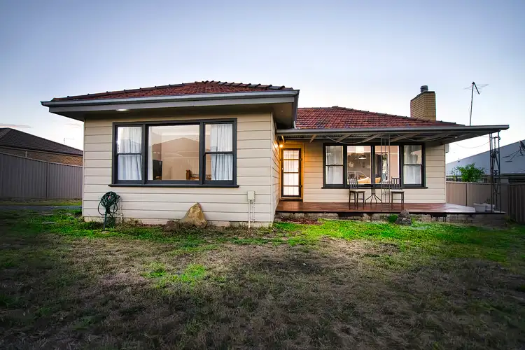 6 Middlin Street, Brown Hill VIC 3350