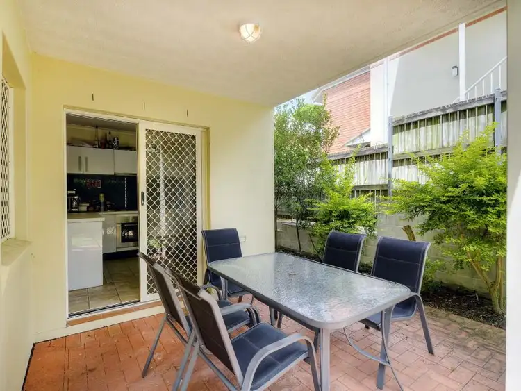 Fifth view of Homely unit listing, 2/78 Lawson Street, Morningside QLD 4170