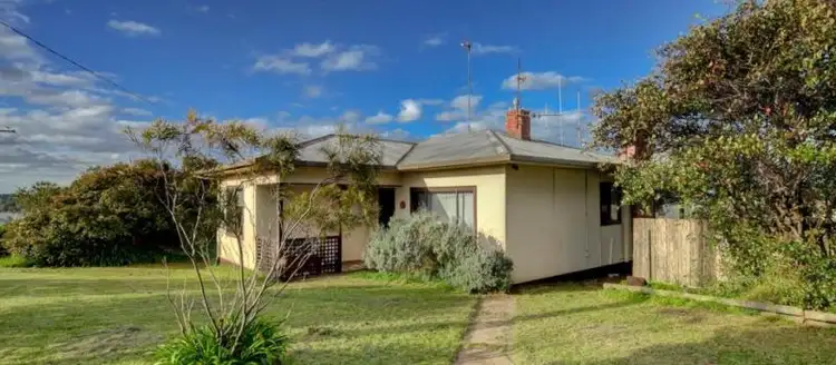 Second view of Homely house listing, 2 Kiama Ave, Warrnambool VIC 3280