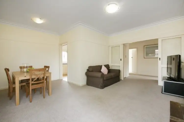 Third view of Homely unit listing, 2/21 Maple Street, Mount Waverley VIC 3149
