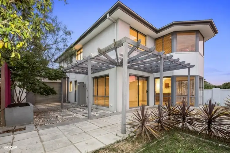 Seventh view of Homely house listing, 5 Winter Way, Sanctuary Lakes VIC 3030