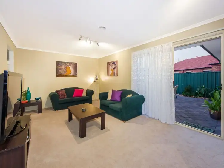 Sixth view of Homely house listing, 7 Diggers Place, Caroline Springs VIC 3023