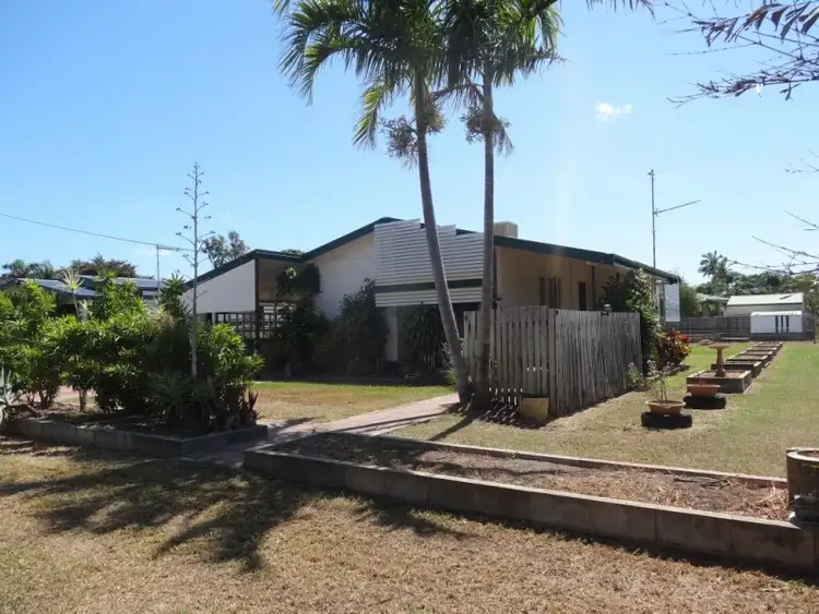 4 Marshall Street, Bowen QLD 4805