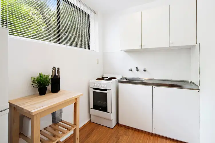 Third view of Homely apartment listing, 4/28 Hopetoun Street, Moonee Ponds VIC 3039