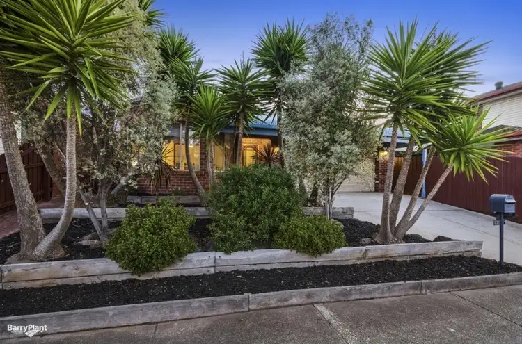 22 Fleming Avenue, Seabrook VIC 3028