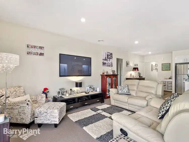 Second view of Homely unit listing, 5/2 Dixon Court, Boronia VIC 3155