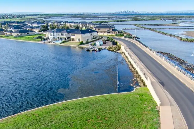 LOT 1988, 255 Sanctuary Lakes South Boulevard, Sanctuary Lakes VIC 3030