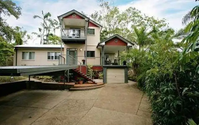 11 Upper McCormack Street, Bundamba QLD 4304