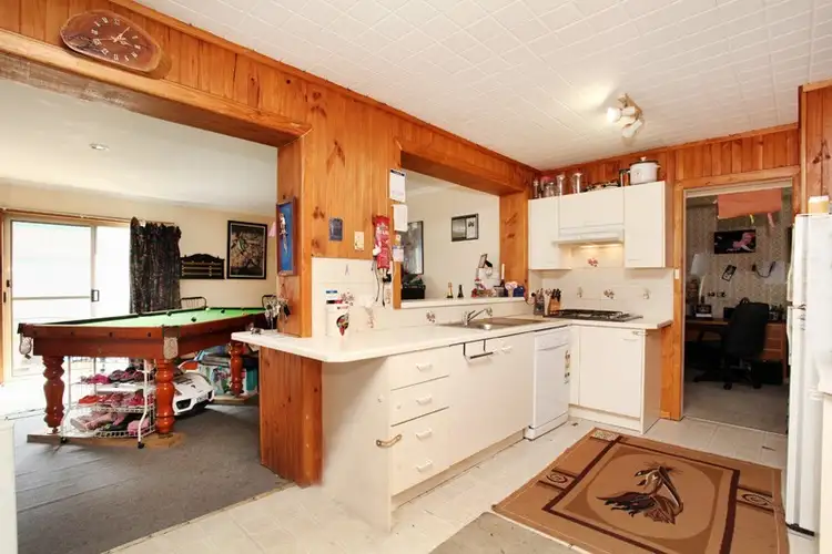 Fifth view of Homely house listing, 3 Koonalda Road, Gladstone Park VIC 3043