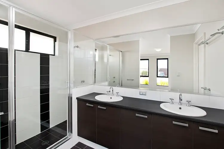 Seventh view of Homely house listing, 6 Provincia Parade, Yalyalup WA 6280
