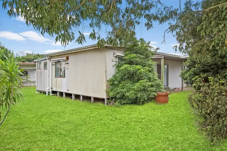 699 Batman Road, Indented Head VIC 3223
