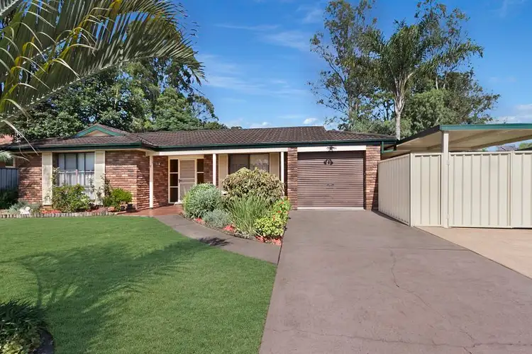 7 Barossa Close, St Clair NSW 2759