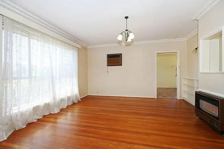 Second view of Homely house listing, 7 Ludeman Court, Reservoir VIC 3073