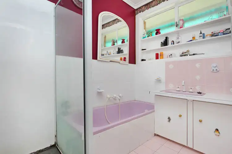 Seventh view of Homely house listing, 52 Verdant Avenue, Ardeer VIC 3022