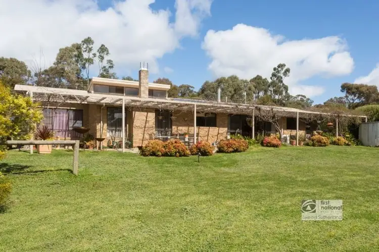 15 Ronald Drive, Mandurang VIC 3551
