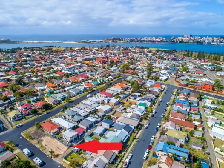 Fourth view of Homely house listing, 29 Roxburgh Street, Stockton NSW 2295