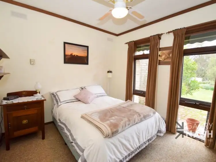 Seventh view of Homely house listing, 10 Omar Close, Glenrowan VIC 3675
