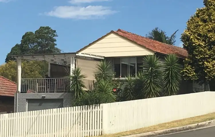 29 Gulliver Street, Brookvale NSW 2100