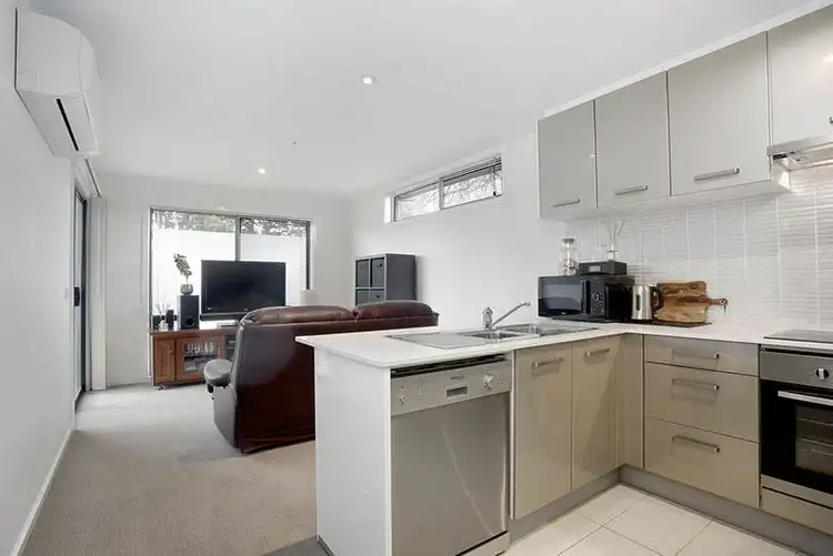 Second view of Homely apartment listing, L2, 5/315-319 Huntingdale Road, Chadstone VIC 3148