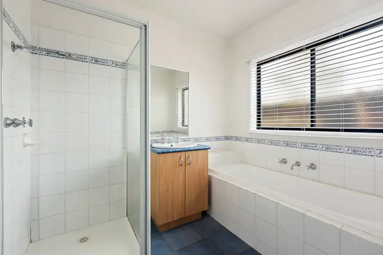 Fifth view of Homely house listing, 2 Hoiki Drive, Mornington VIC 3931