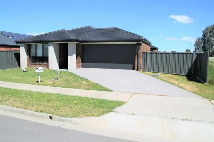 Main view of Homely house listing, 37 Joyce Way, Wangaratta VIC 3677