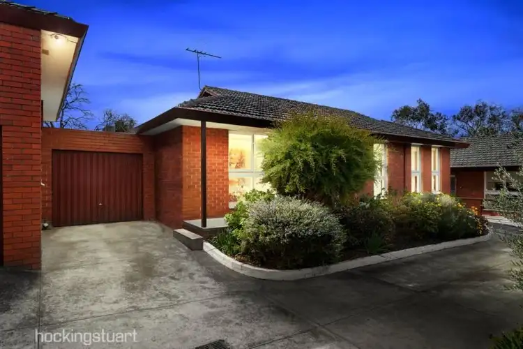 2/2 Queens Parade, Ashwood VIC 3147