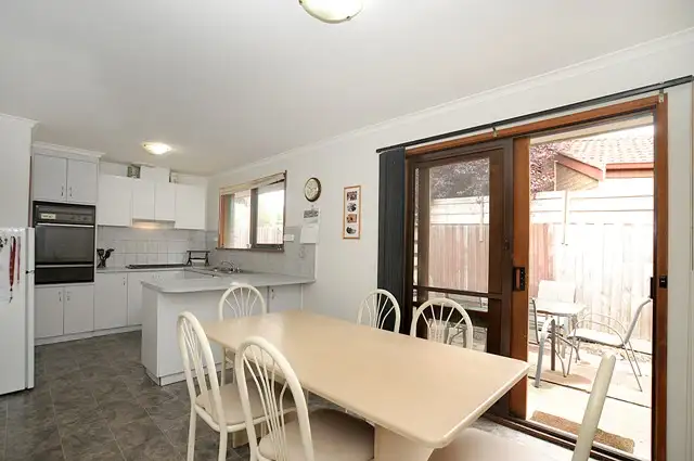 Fourth view of Homely house listing, 10 Hood Court, Berwick VIC 3806