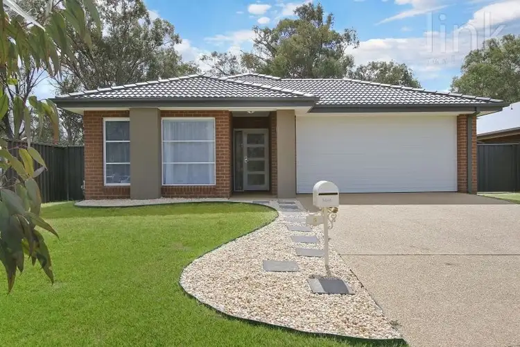 5 Weissel Court, Thurgoona NSW 2640
