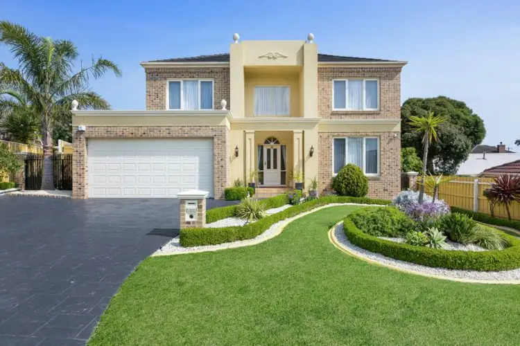16 Cadby Place, Frankston South VIC 3199