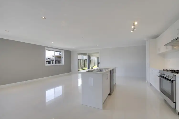 Second view of Homely house listing, 8 Wright Place, Goulburn NSW 2580