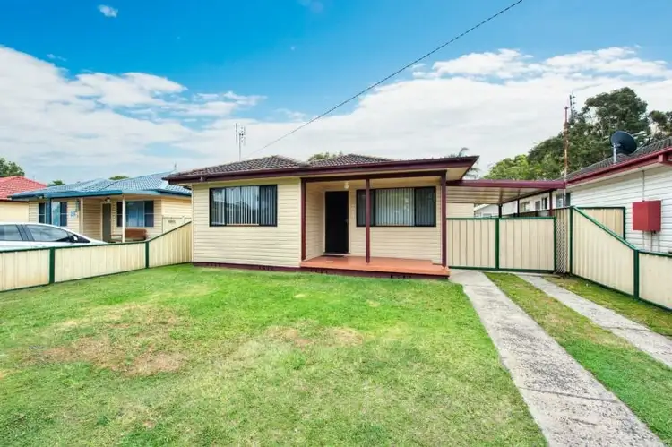 243 Ocean Beach Road, Woy Woy NSW 2256