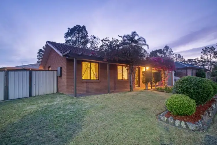 18 Evelyn Crescent, Thornton NSW 2322